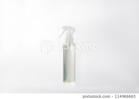 Plastic spray bottle with cosmetic products 114966665