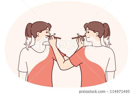 Women draw each other at same time for concept self-development and realization of inner potential 114971495