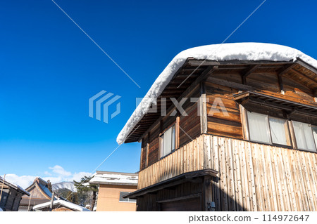 日本岐阜縣白川鄉的風景,以合掌式建築聞名 日本岐阜縣白川鄉的風景,以合掌式建築聞名 114972647