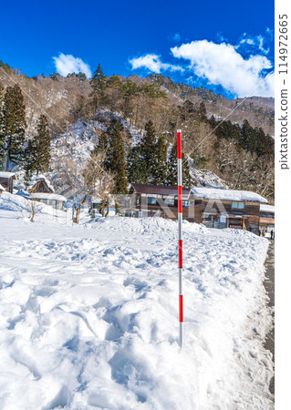 紅白桿測量雪深 紅白桿測量雪深 114972665