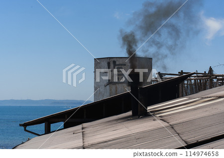 On the roof of the salt factory 114974658