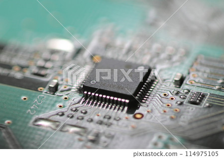 Semiconductor base: Integrated circuits for electronic devices Semiconductor base: Integrated circuits for electronic devices 114975105