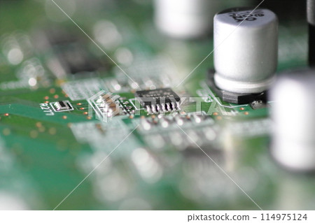 Semiconductor base: Integrated circuits for electronic devices 114975124