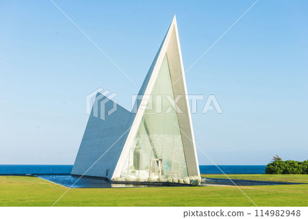 Seaside Geometric Sanctuary Seaside Geometric Sanctuary 114982948