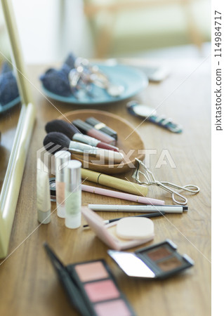 Cosmetics and makeup products 114984717