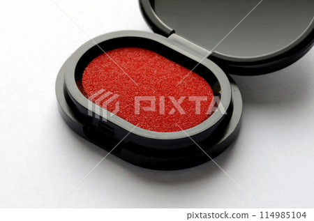 Red flesh Red flesh 114985104