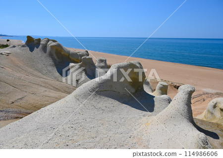 長者宅邸遺址、交野海岸、加賀的卡帕多西亞、奇怪的岩層、加賀市 114986606