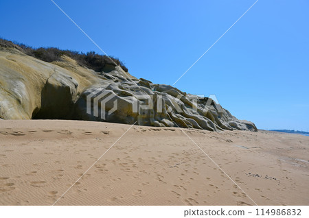 Katano Beach, Former site of the millionaire's mansion, Kaga Beach, Kaga City Katano Beach, Former site of the millionaire's mansion, Kaga Beach, Kaga City 114986832