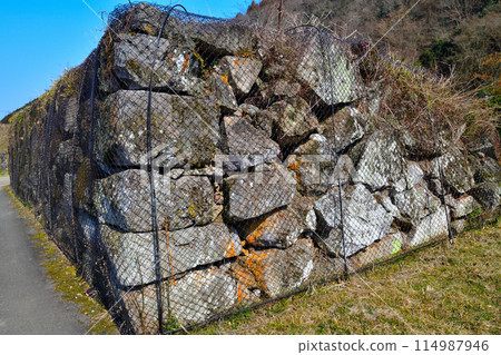 播磨裡上城腳下的石牆 114987946