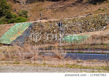 播磨裡上城腳下的石牆 114987962