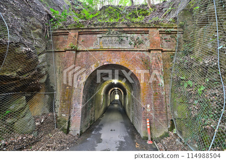 The brick-built Aisaka Tunnel in Kojicho, Himeji City The brick-built Aisaka Tunnel in Kojicho, Himeji City 114988504