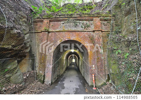 The brick-built Aisaka Tunnel in Kojicho, Himeji City 114988505