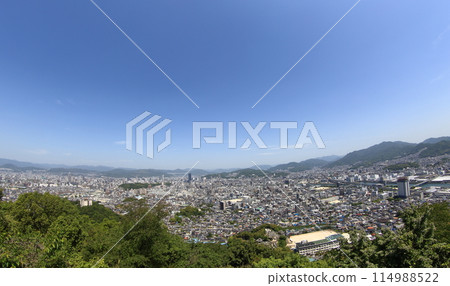 In Hiroshima city 114988522