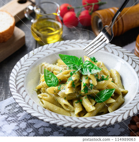 Penne Genovese（北海道鮮奶油餘韻）濃鬱濃鬱的Genovese醬 114989063