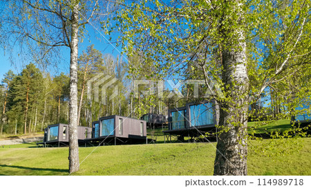 Vacation houses 114989718