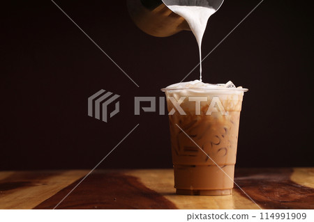 Ice cappuccino and milk foam 114991909