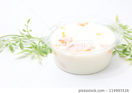瓊脂, 牛奶, 甜點, 牛奶瓊脂, 橘子, 便利商店甜點, 乳製品, 橘子, 水果, 食品, 牛奶 114993526