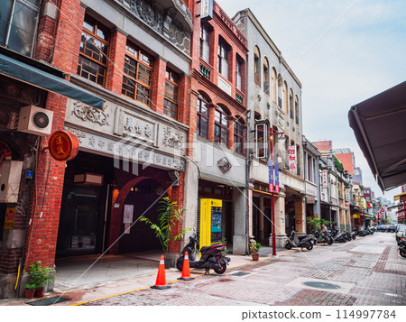 台北迪化街 114997784