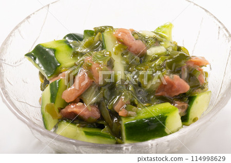 [三陸 Mekabu] 切碎的蘿蔔和黃瓜搭配梅子肉 114998629