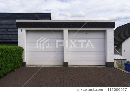 garage shutters of a private house 115000957