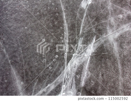 Drawing transparent ice 115002592