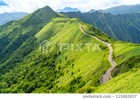 10 Summer UFO Lines seen from the hiking trail to Higashikuromori, Ino Town, Agawa District, Kochi Prefecture 115002657