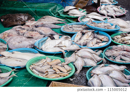韓國扎嘎其市場濕市場魚區 韓國扎嘎其市場濕市場魚區 115005012