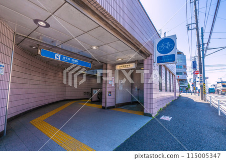 日本橫濱城市景觀橫濱市營地鐵大通場站1號出口等的景觀=5月10日 115005347