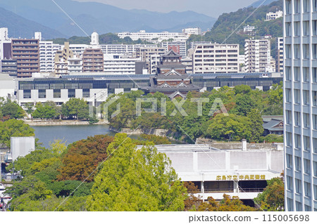 從織鶴塔眺望廣島城 115005698