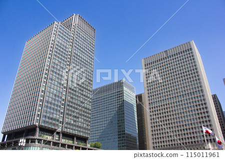 Shin Marunouchi Building 115011961