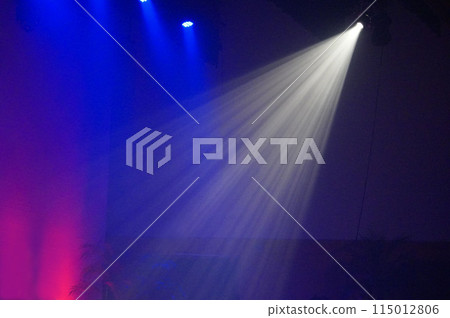 聚焦舞台 聚焦舞台 115012806