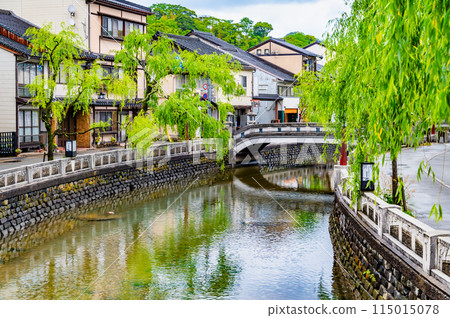 Kinosaki Onsen: A nostalgic hot spring town Kinosaki Onsen: A nostalgic hot spring town 115015078