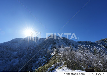 Mt. Ishizuchi with remaining snow 115015514