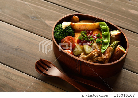 Omuraise lunchbox Omuraise lunchbox 115016108