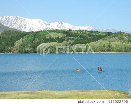 Canoeing on Lake Aoki 115022796