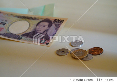 Money on the table Money on the table 115025460