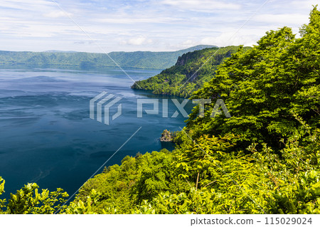 [Lake Towada, Aomori Prefecture] View from Kankodai 115029024