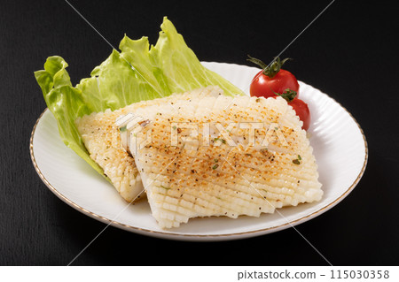 Squid steak (with green onion and salt) 115030358