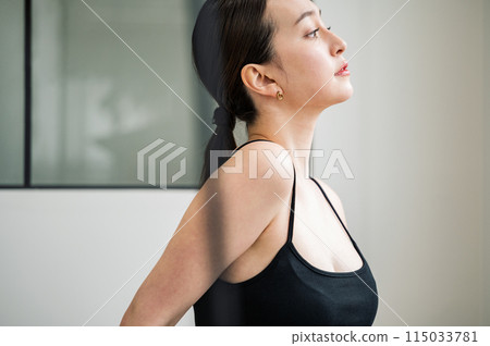 Women's beauty image 115033781