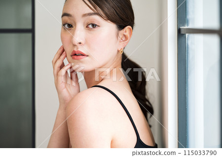 Women's beauty image 115033790