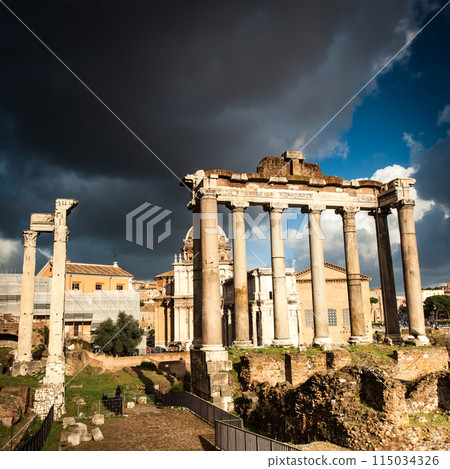 roman forum 115034326