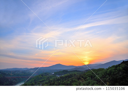 [Gifu Prefecture] Sunset view from the ruins of Naegi Castle in Nakatsugawa City 115035106