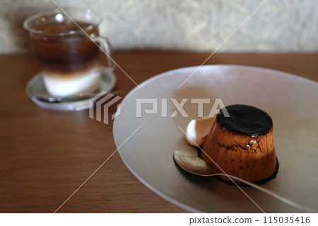 Pudding with cream Pudding with cream 115035416
