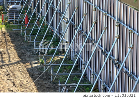 臨時圍欄背面單管支撐（通用鋼板） 115036321