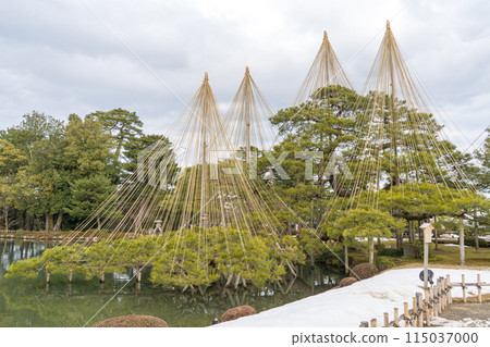 Scenery of Kenrokuen, a garden designated as a cultural property by Ishikawa Prefecture Scenery of Kenrokuen, a garden designated as a cultural property by Ishikawa Prefecture 115037000