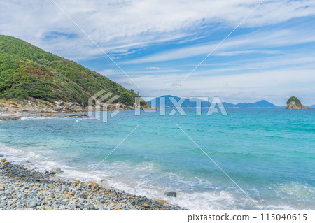 長崎縣新上五島町的美麗海灘“濱名” 長崎縣新上五島町的美麗海灘“濱名” 115040615