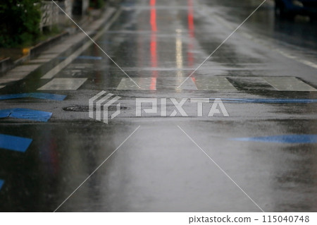 濕路面（瀝青路面） 115040748