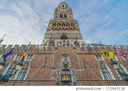 Belgium, Bruges, Belfry of Bruges, early morning 115043138