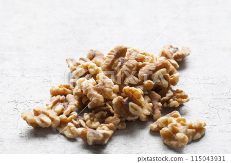 Walnut Walnut 115043931