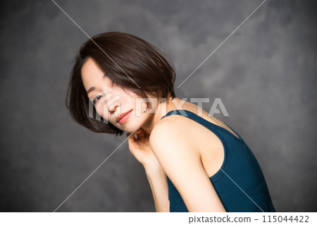 女生 女孩 女性 115044422